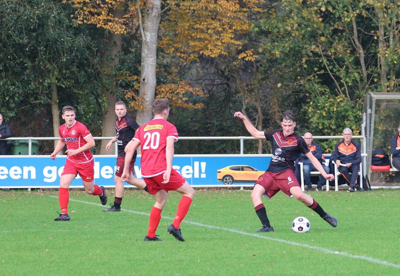 10-11-25 Bargeres -Onstwedder Boys. Foto: Freek Moorlag Onstwedde.info