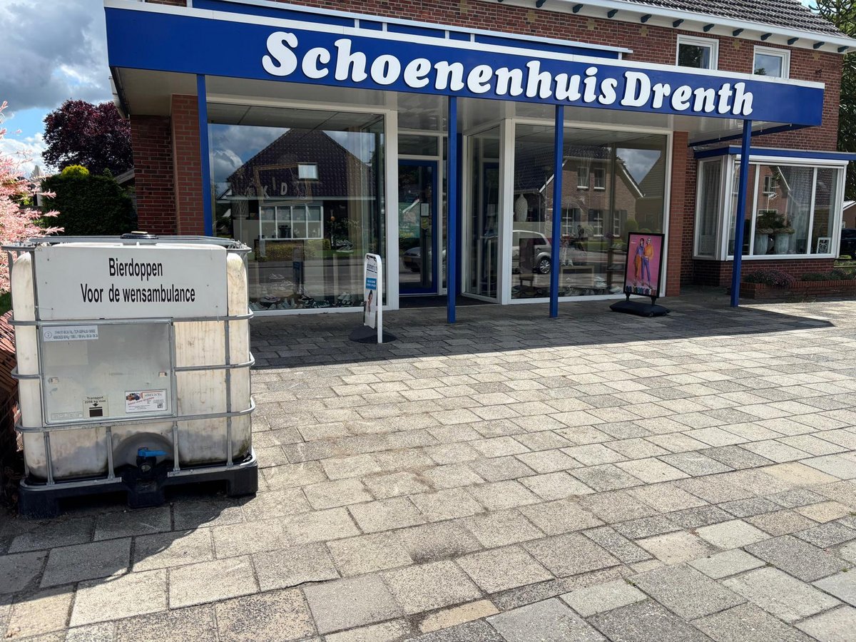 Inzameling bierdoppen voor Wensambulance