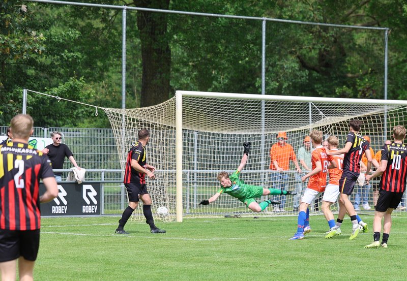 09-06-26 Trynwalden - Onstwedder Boys. Foto: Freek Moorlag Onstwedde.info