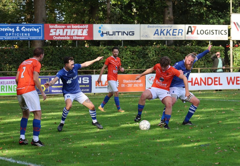 12-10-26 Onstwedder Boys -SJS. Foto: Freek Moorlag Onstwedde.info