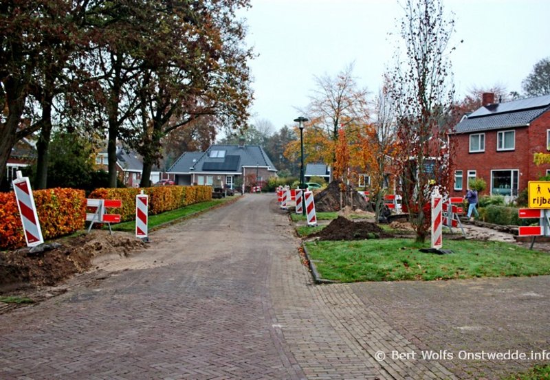 08-11-25 Werkzaamheden in de Jabbingelaan. Foto: Bert Wolfs Onstwedde.info