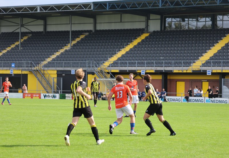 29-08-26 Veendam 1894 - Onstwedder Boys. Foto: Freek Moorlag Onstwedde.info