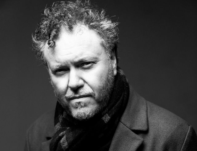 Jan Henk de Groot speelt op Deele in Smeerling