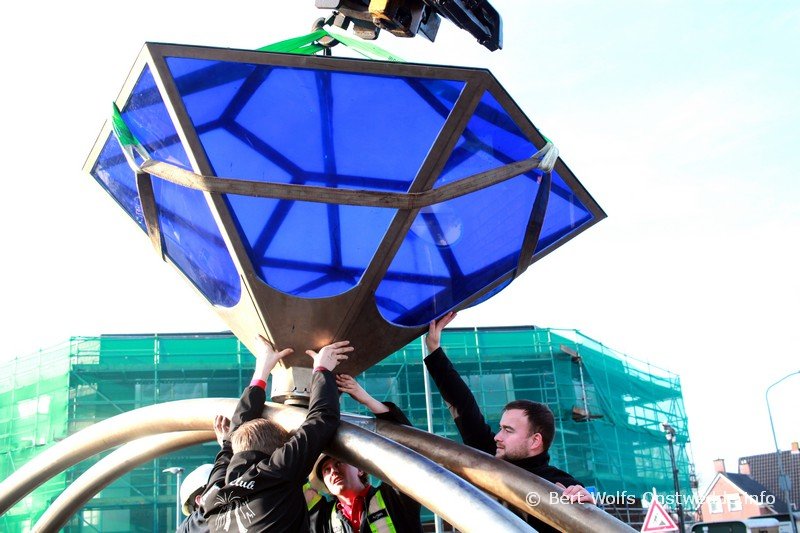 Terugplaatsen Diamant door Oudejaarsclub Vesuvius